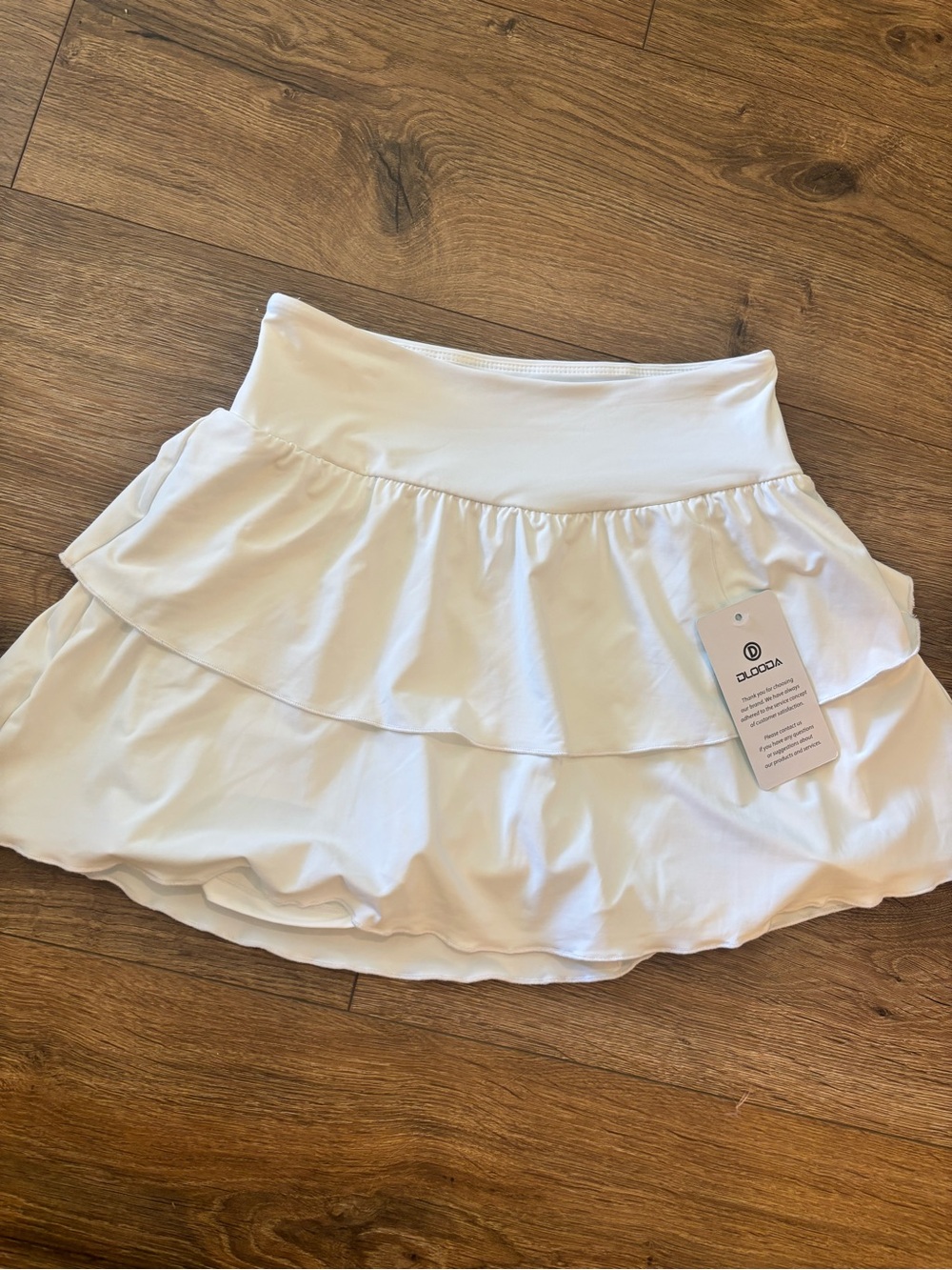 Dlooda Women’s Size XS White Pleated Athletic Skort With Pocket Shorts New